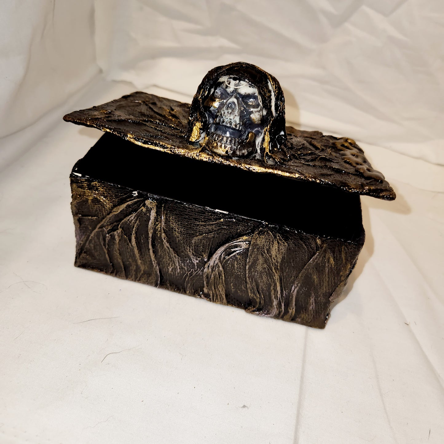 Spooky box Hand crafted
